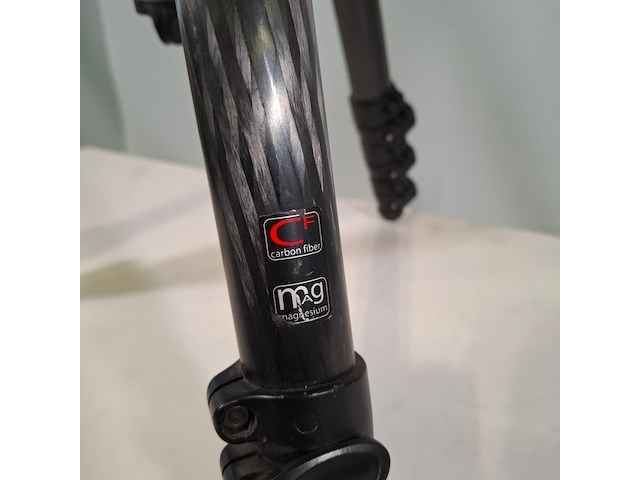 2x camerastatief, manfrotto, mt057c4 - afbeelding 14 van  16