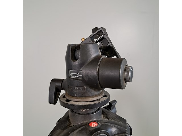 2x camerastatief, manfrotto, mt057c4 - afbeelding 10 van  10