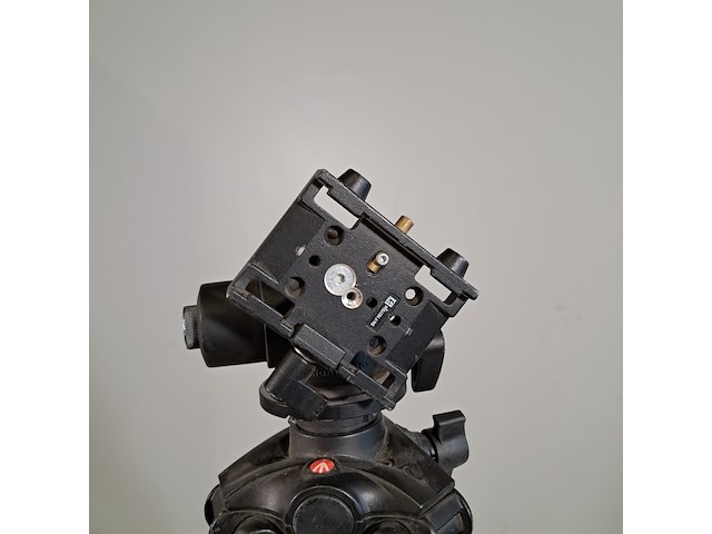 2x camerastatief, manfrotto, mt057c4 - afbeelding 9 van  10
