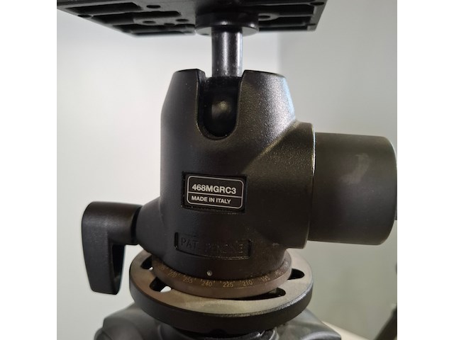 2x camerastatief, manfrotto - afbeelding 9 van  13