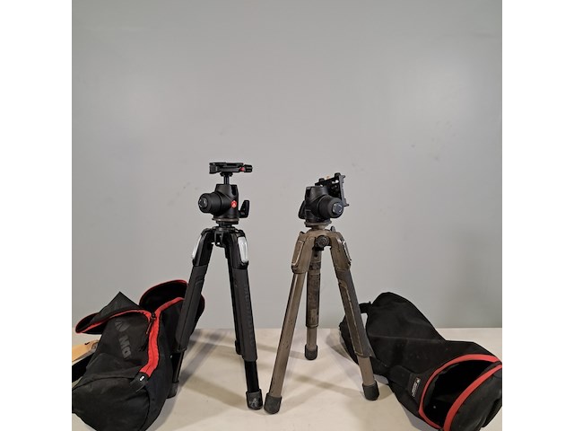 2x camerastatief, manfrotto - afbeelding 1 van  8