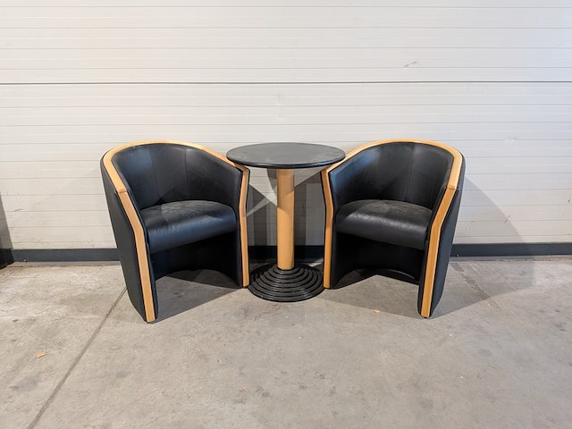 2x clubfauteuil van zwart leer, rp, incl. tafel - afbeelding 1 van  8
