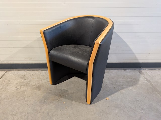 2x clubfauteuil van zwart leer, rp, incl. tafel - afbeelding 5 van  8