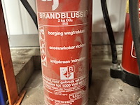 2x co₂-brandblusser en schuim brandblusser, ajax, co₂-blusser en schuimblusser, rood - afbeelding 2 van  3