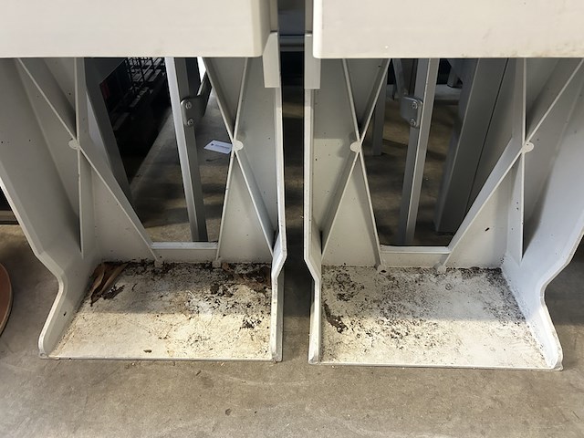 2x componenten voetpadkast, schakelkast abb, eh pedestal - afbeelding 4 van  4