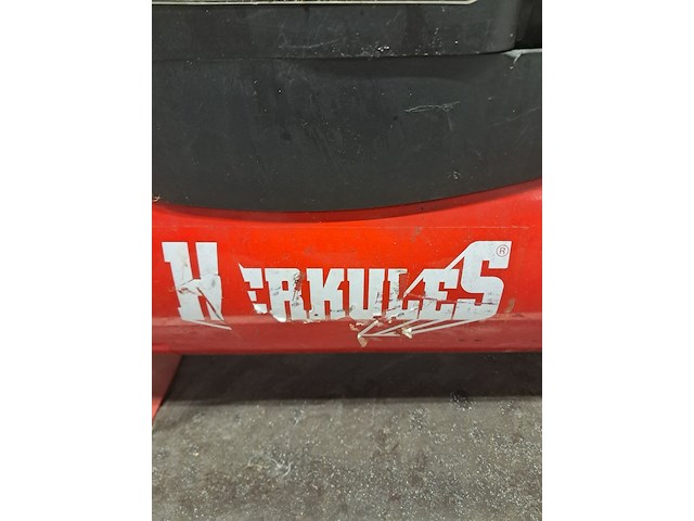 2x compressor en 2x accuboormachine, herkules en dewalt, 200/10/24 air compressor, dc740, rood - afbeelding 3 van  19