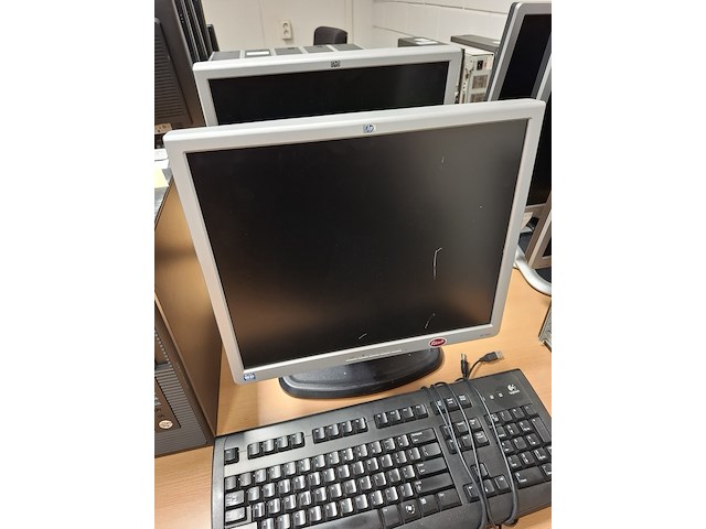 2x computer met beeldscherm en toetsenbord, hp, hp elitedesk 800 g1 sff i5, 2016 - afbeelding 4 van  6