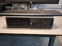 2x computer met beeldscherm en toetsenbord hp, hp pro 6300 sff i5 en hp elitedesk 800 g1 sff i5, bouwjaar 2013 en 2016 - afbeelding 2 van  8