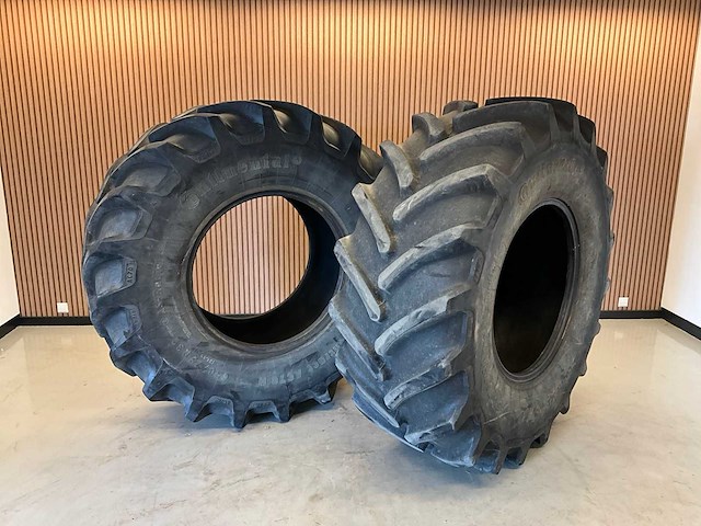 2x continental contract 650/75r32 landbouw band - afbeelding 1 van  1