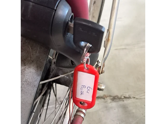 2x damesfiets, batavus, personal bike - afbeelding 6 van  15