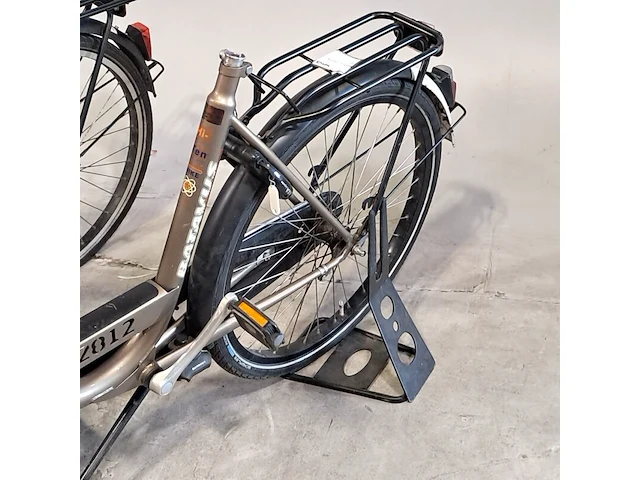 2x damesfiets, batavus, personal bike - afbeelding 8 van  14
