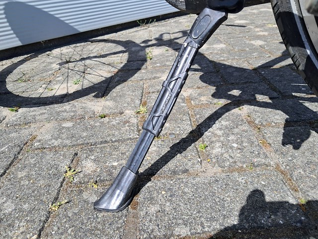 2x damesfiets, wit - afbeelding 4 van  27