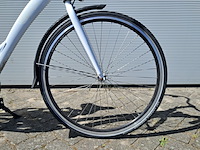 2x damesfiets, wit - afbeelding 22 van  27