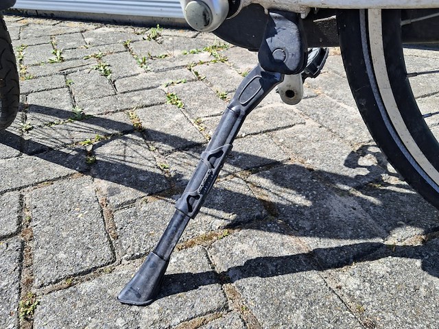 2x damesfiets, wit - afbeelding 11 van  22