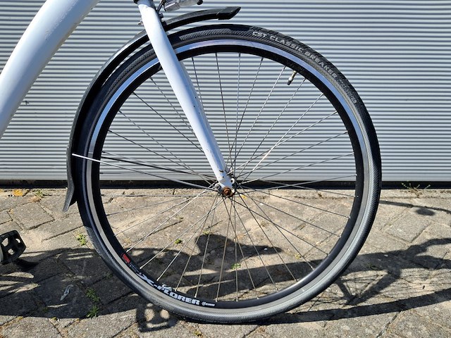 2x damesfiets, wit - afbeelding 17 van  22