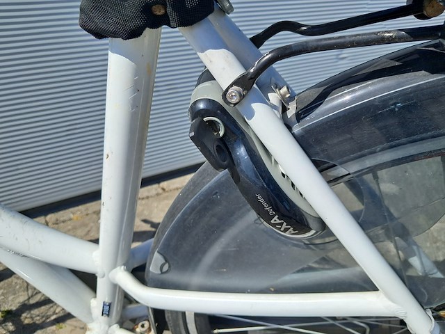 2x damesfiets, wit - afbeelding 15 van  22