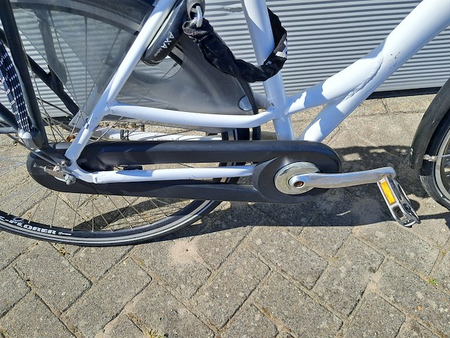 2x damesfiets, wit - afbeelding 19 van  22