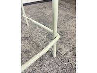 2x de vorm hale - duurzame design barstoel - afbeelding 7 van  8