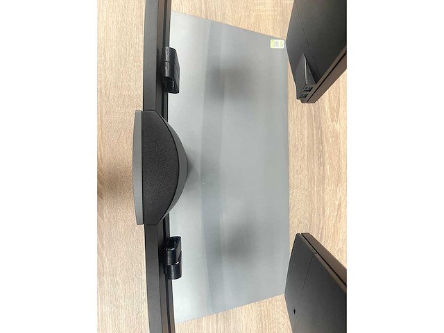 2x dell p2217 - 22" pc set - hdmi, dp, vga, usb - afbeelding 14 van  14