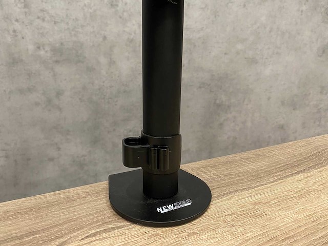 2x dell p2312ht - 23" monitor met monitorarm - vga, dvi - afbeelding 13 van  16