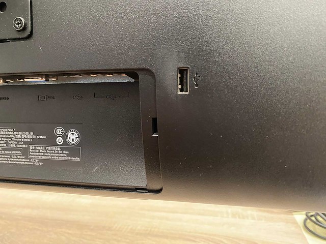 2x dell p2314ht - 23" monitor met monitorarm - dp, vga, dvi - afbeelding 4 van  15