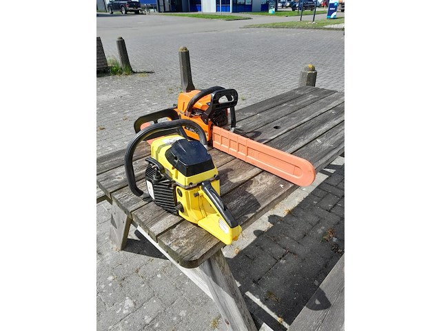 2x demo kettingzaagmachines, powertech pt5200 en kraftroyal+line - afbeelding 3 van  6