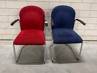2x design sledestoel, gebroeders van der stroom, rood en blauw, design w.h. gispen - afbeelding 1 van  11