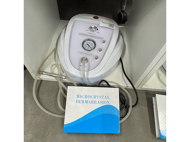 2x diamant microdermabrasie machine - afbeelding 2 van  3
