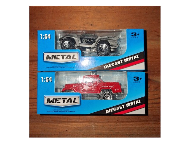 2x die cast metal car vanaf 3 jaar - afbeelding 3 van  3