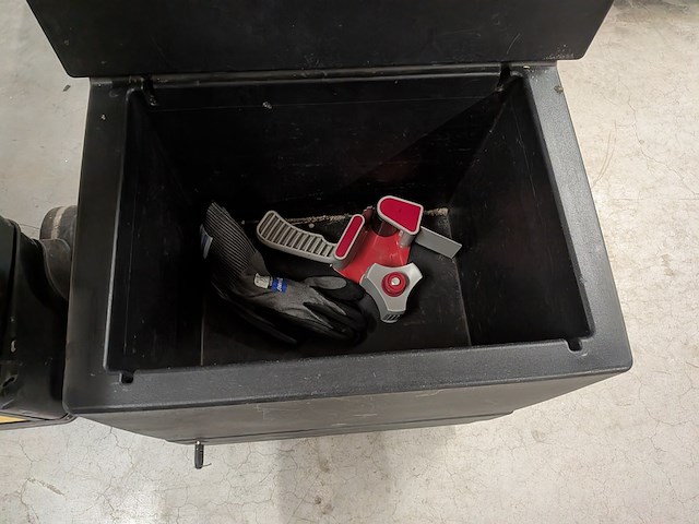 2x diverse gereedschapstrolley - afbeelding 2 van  11