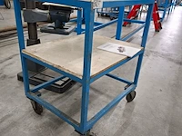2x diverse magazijnwagen - afbeelding 3 van  5