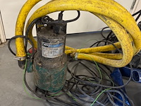 2x dompelpomp, in krat - afbeelding 3 van  5