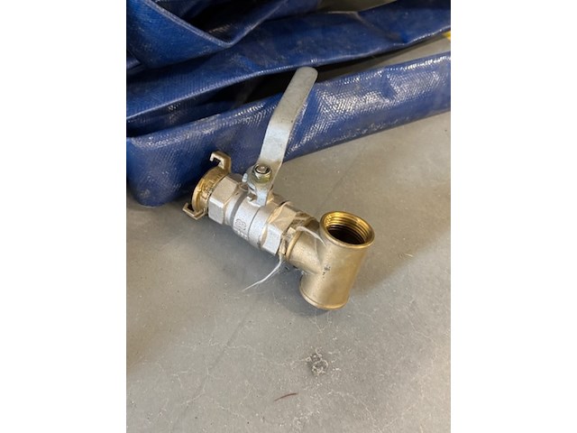 2x dompelpomp, in krat - afbeelding 4 van  5