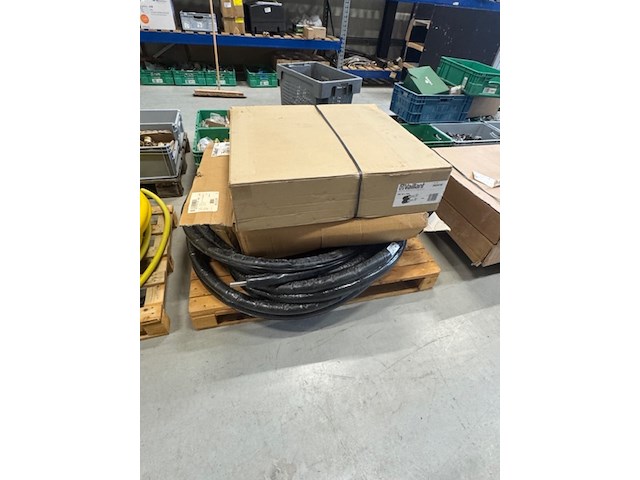 2x doos en 2x rol twin -buis geïsoleerd vaillant, 302416, zwart - afbeelding 1 van  5