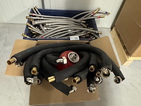 2x doos installatiemateriaal - afbeelding 1 van  4