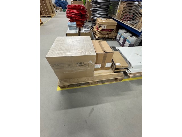 2x doos plafondplaten en toebehoren, sahara - afbeelding 1 van  7