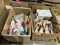2x dozen slippers