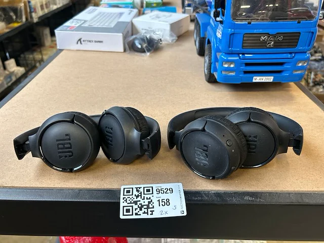 2x draadloze koptelefoon jbl - afbeelding 1 van  3