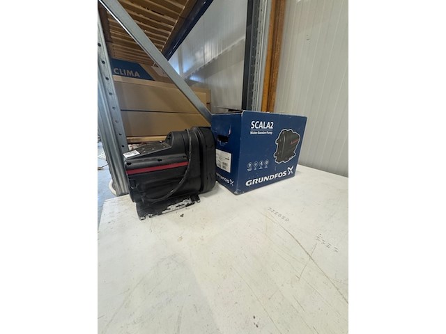 2x drukverhogingsunit grundfos, scala2 - afbeelding 1 van  5