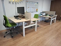 2x duo-bureau, in hoogte verstelbaar