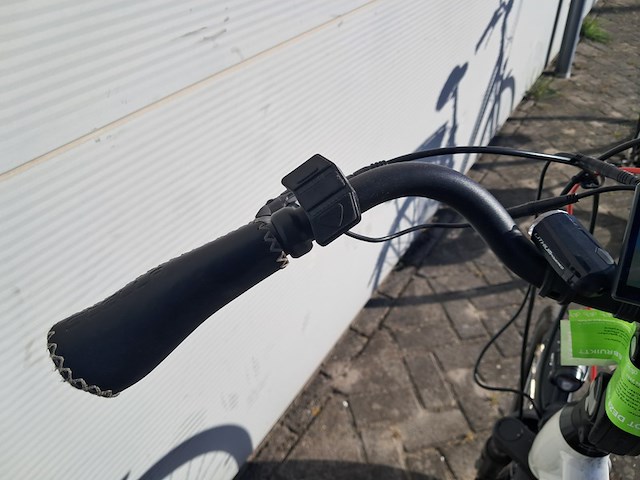 2x e-bike, stella, wit - afbeelding 4 van  31