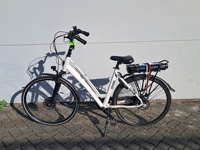 2x e-bike, stella, wit - afbeelding 23 van  31