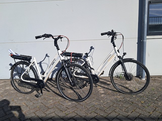 2x e-bike, stella, wit - afbeelding 1 van  29