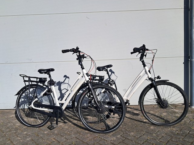 2x e-bike, stella, wit - afbeelding 1 van  29
