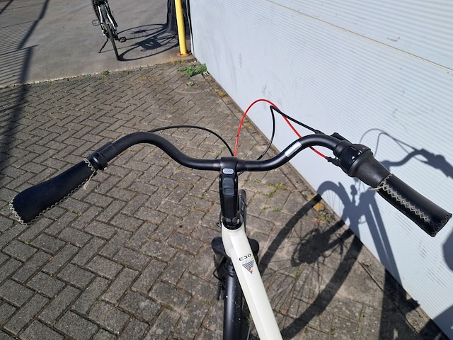 2x e-bike, stella, wit - afbeelding 20 van  31
