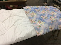 2x éénpersoons donsdeken - afbeelding 1 van  3