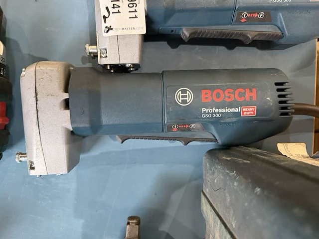2x elektrische knabbelschaar, bosch, gsg 300, blauw/zilver - afbeelding 2 van  5