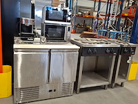 2x elektrische kookplaat, 2x magnetron, espresso koffie machine en saladette, atag, poccino, sharp, silvercrest - afbeelding 1 van  36