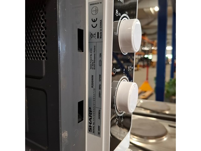 2x elektrische kookplaat, 2x magnetron, espresso koffie machine en saladette, atag, poccino, sharp, silvercrest - afbeelding 21 van  36