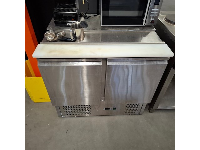 2x elektrische kookplaat, 2x magnetron, espresso koffie machine en saladette, atag, poccino, sharp, silvercrest - afbeelding 28 van  36